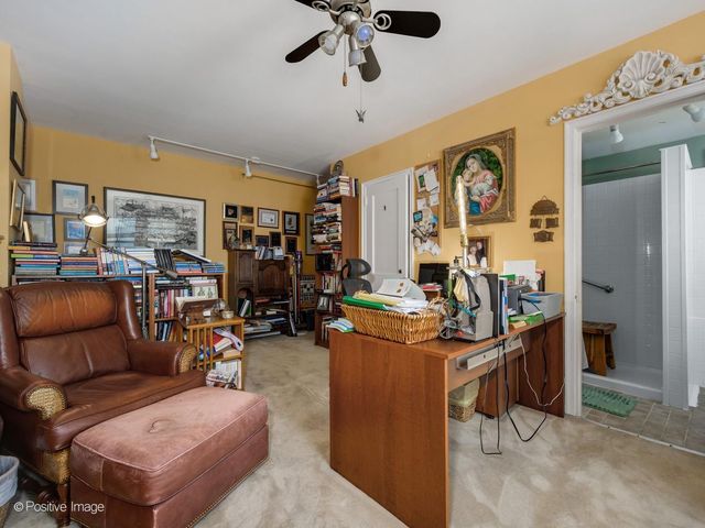 5555 N SHERIDAN Road 1612, Chicago, IL 60640