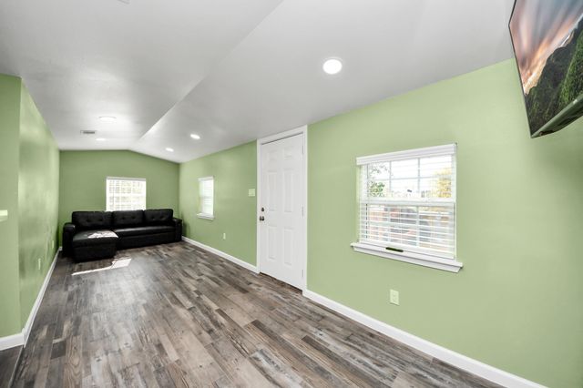 5281 County Road 469, Brazoria, TX 77422