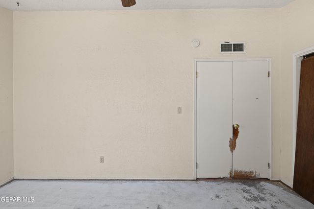 9864 VANDENBURG Street, El Paso, TX 79924