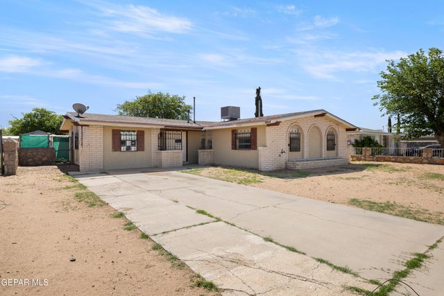 9864 VANDENBURG Street, El Paso, TX 79924
