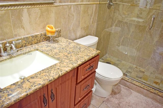 401 Ocean Dr 924, Miami Beach, FL 33139