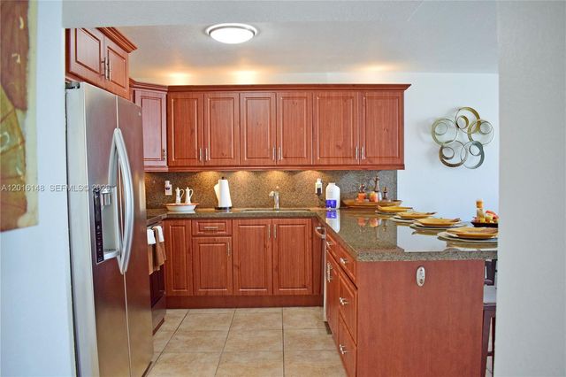 401 Ocean Dr 924, Miami Beach, FL 33139