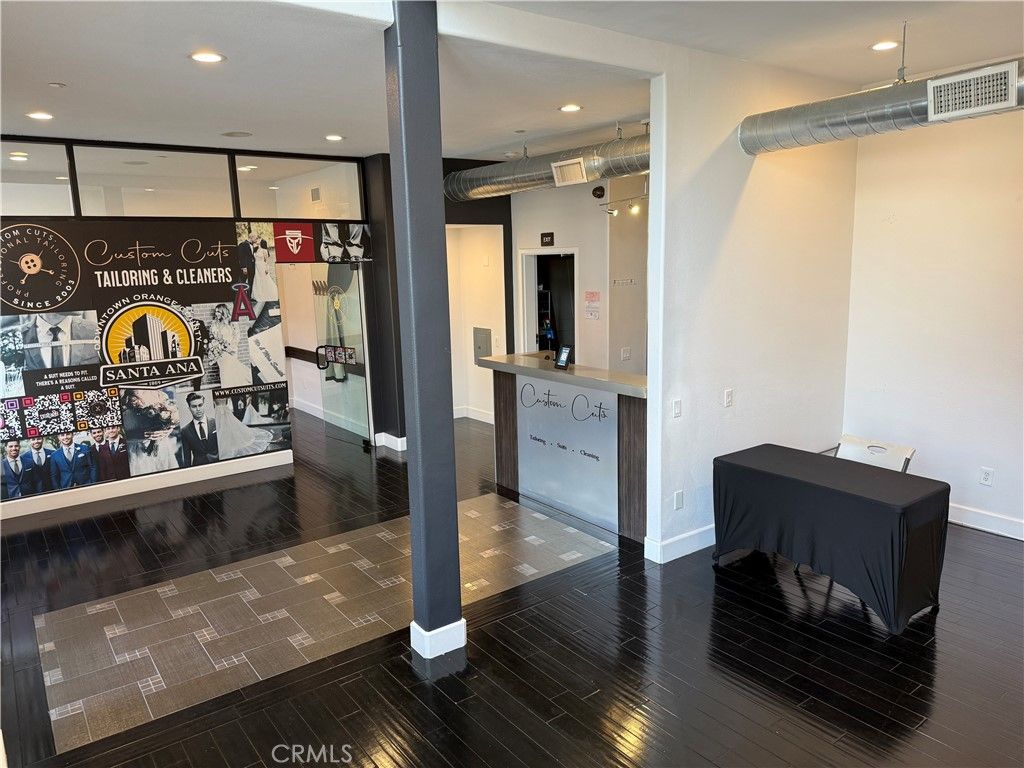 190 W 3rd Street, Santa Ana, CA 92701 — photo 4