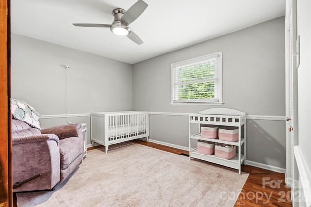 226 28th Avenue Place NE, Hickory, NC 28601