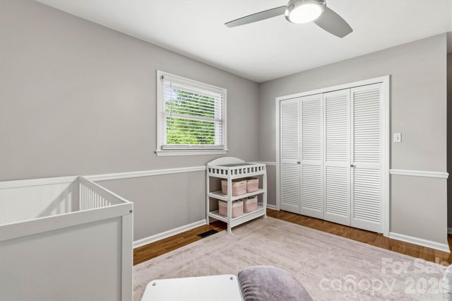 226 28th Avenue Place NE, Hickory, NC 28601