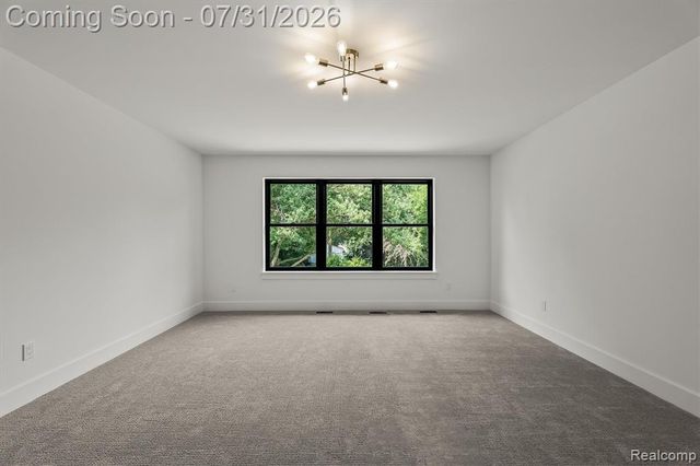 2065 Richwood Road, Auburn Hills, MI 48326