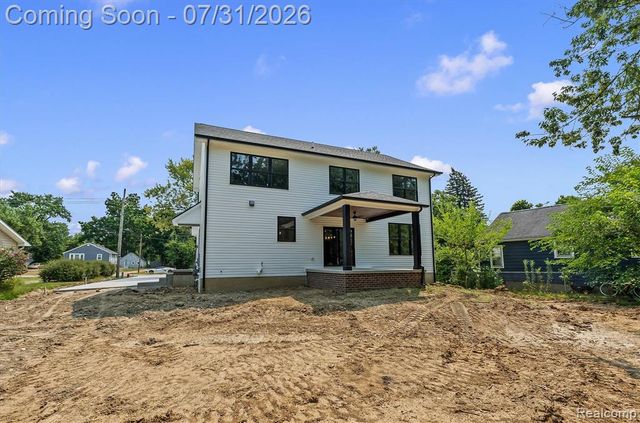 2065 Richwood Road, Auburn Hills, MI 48326