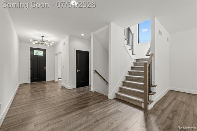2065 Richwood Road, Auburn Hills, MI 48326