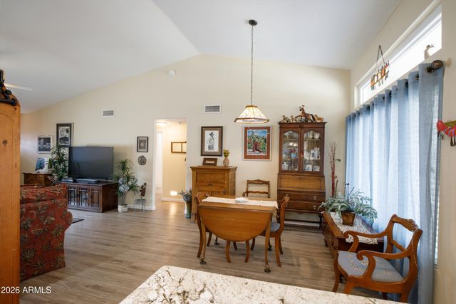 1602 E PALM BEACH Drive, Chandler, AZ 85249