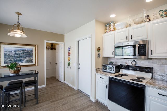 1602 E PALM BEACH Drive, Chandler, AZ 85249