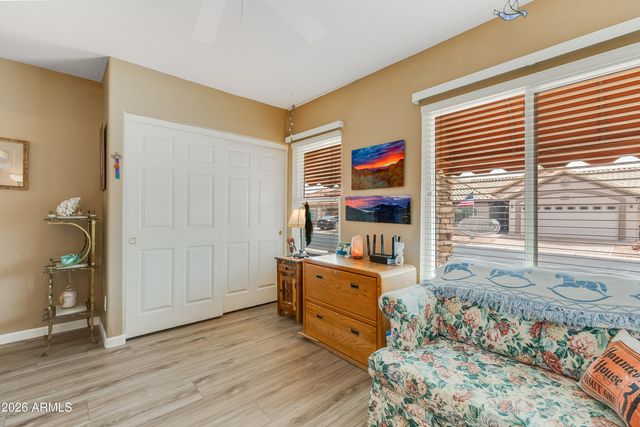 1602 E PALM BEACH Drive, Chandler, AZ 85249