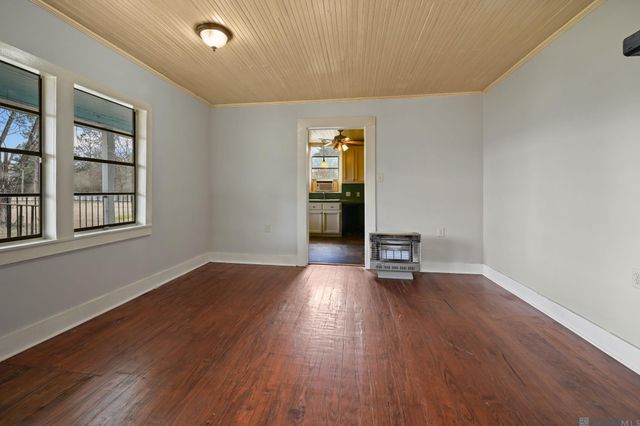 4578 Richmond Dr, Ethel, LA 70730