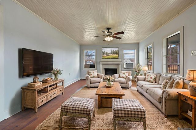 4578 Richmond Dr, Ethel, LA 70730