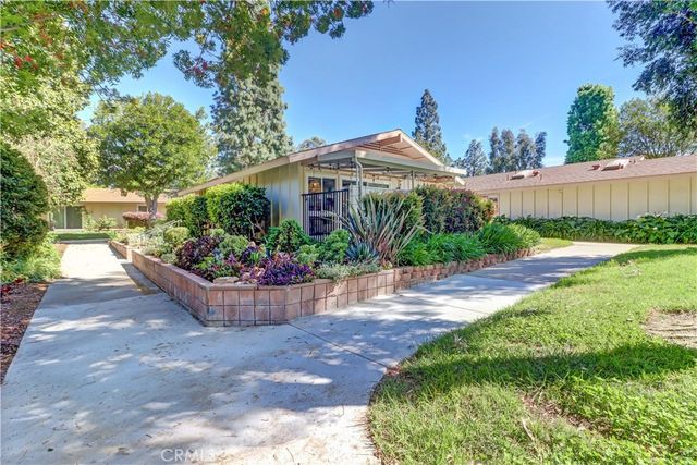 134 Avenida Majorca A, Laguna Woods, CA 92637