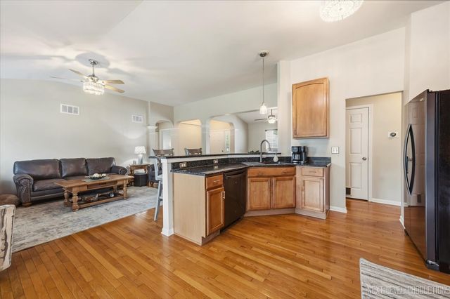 2759 Goldenrod Drive, Yorkville, IL 60560