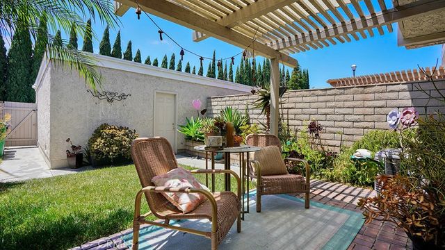 14262 Bolsa Chica, Westminster, CA 92683
