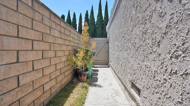 14262 Bolsa Chica, Westminster, CA 92683