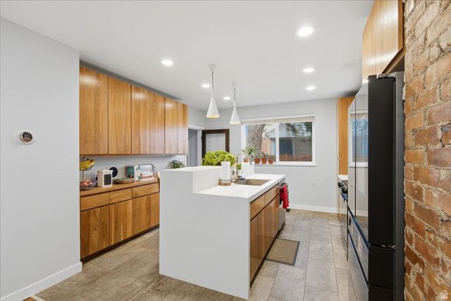 1381 S 900 E, Salt Lake City, UT 84105