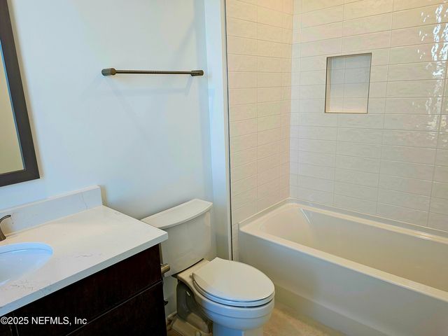 1924 PRUDENTIAL Drive, Jacksonville, FL 32207