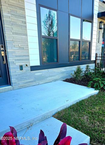 1924 PRUDENTIAL Drive, Jacksonville, FL 32207