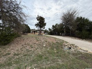 429 Buck Run, Canyon Lake, TX 78133