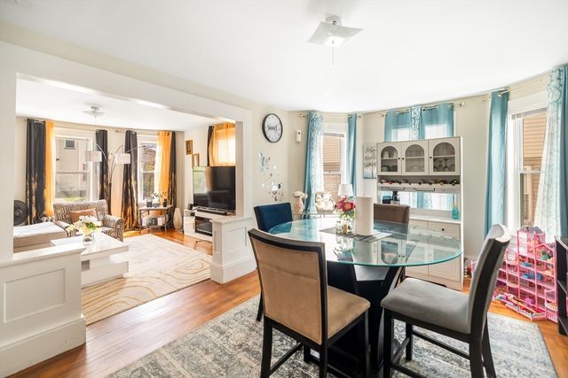 25 Almont Ave, Worcester, MA 01604