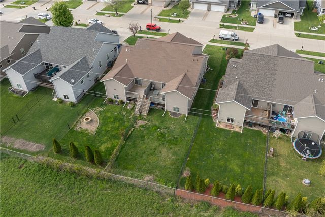 5415 Dostal SW, Cedar Rapids, IA 52404