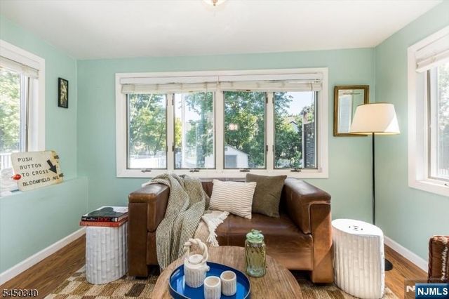 195 Stonehouse Road, Bloomfield, NJ 07028