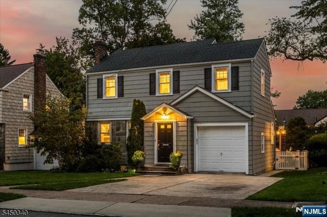 195 Stonehouse Road, Bloomfield, NJ 07028