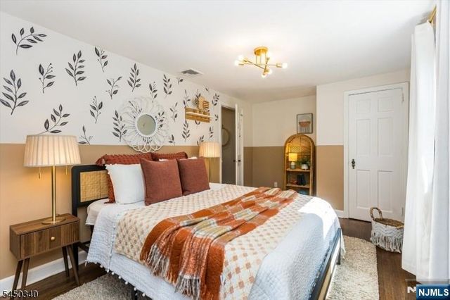 195 Stonehouse Road, Bloomfield, NJ 07028