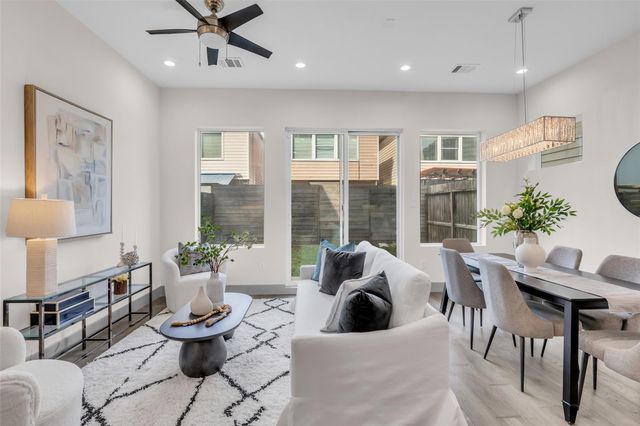 1207 E 28th Street, Houston, TX 77009