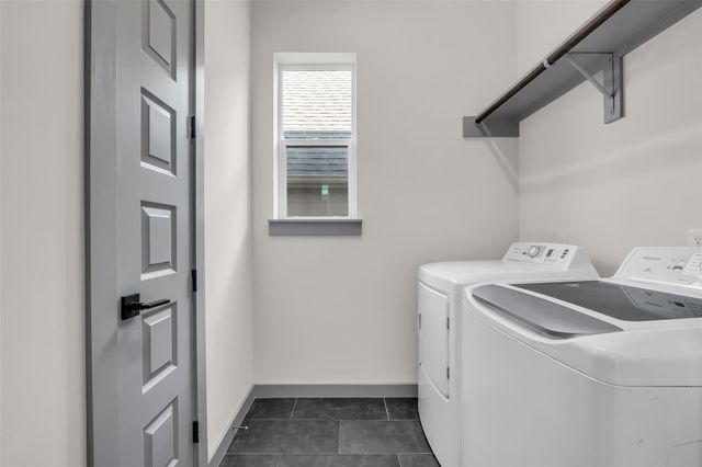 1207 E 28th Street, Houston, TX 77009