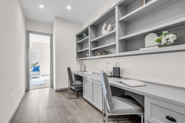 1207 E 28th Street, Houston, TX 77009