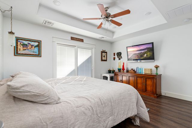 1019 Village Drive, Grove, OK 74344