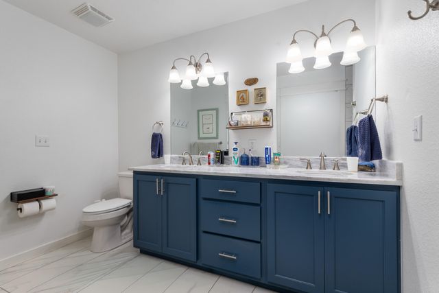 1019 Village Drive, Grove, OK 74344