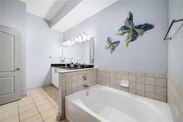 390 17th Street NW 6026, Atlanta, GA 30363