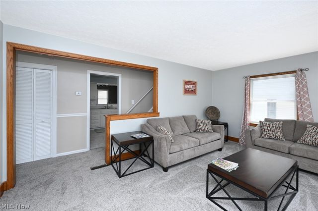 1699 Redwood Avenue, Akron, OH 44301