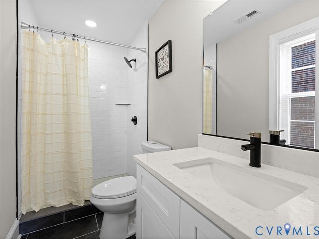 103 E 36th St, Richmond, VA 23224