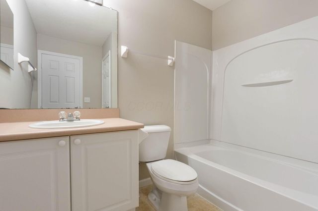 5973 Andrew John Drive, 39, New Albany, OH 43054