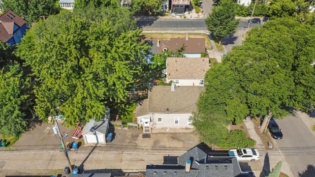 712 24th Avenue NE, Minneapolis, MN 55418