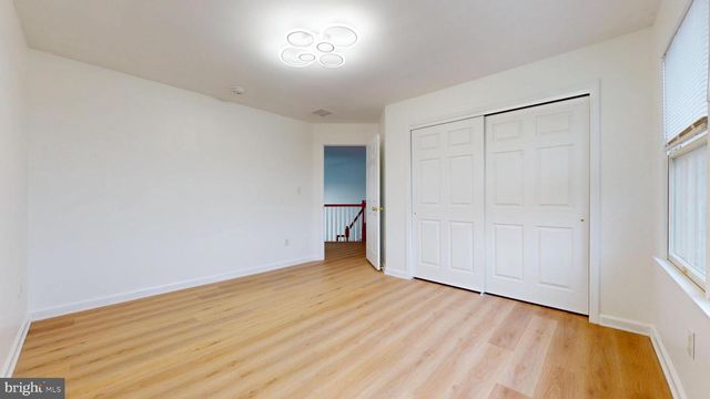 32 VICARI WAY, Tuckerton, NJ 08087