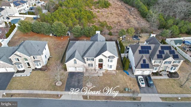 32 VICARI WAY, Tuckerton, NJ 08087