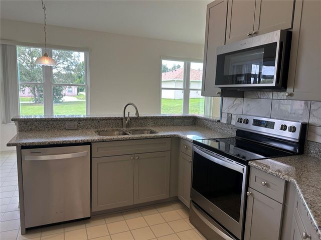 210 W REXFORD DRIVE, Beverly Hills, FL 34465