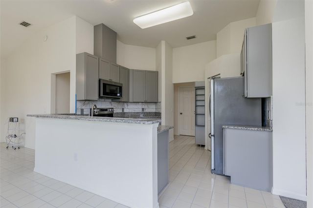 210 W REXFORD DRIVE, Beverly Hills, FL 34465