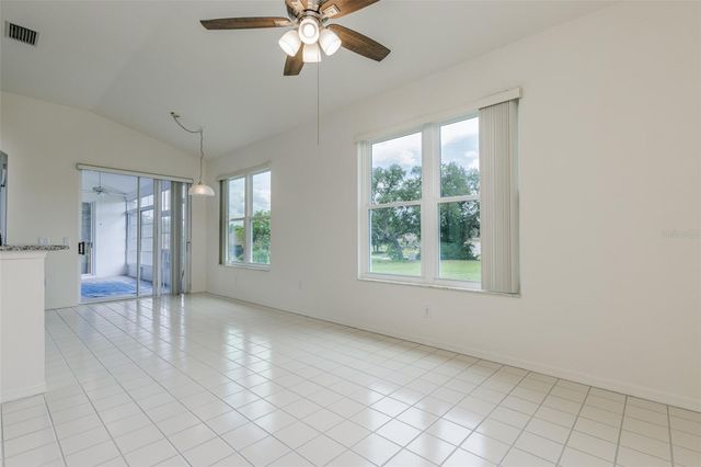 210 W REXFORD DRIVE, Beverly Hills, FL 34465