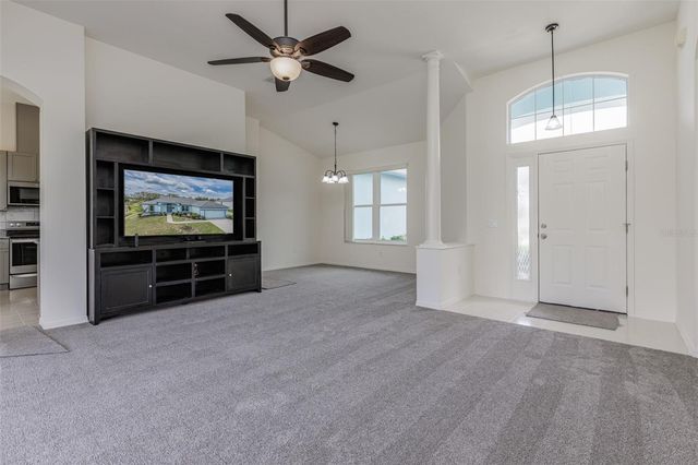 210 W REXFORD DRIVE, Beverly Hills, FL 34465