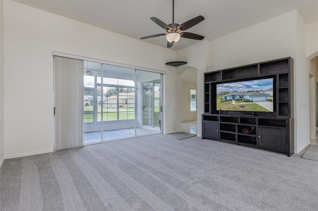 210 W REXFORD DRIVE, Beverly Hills, FL 34465