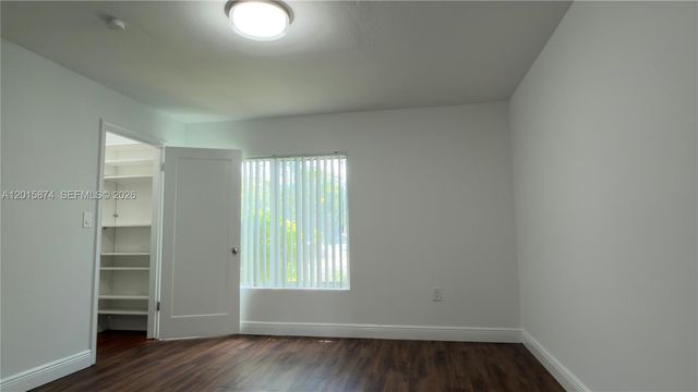 2445 NW 33rd St 1404, Oakland Park, FL 33309