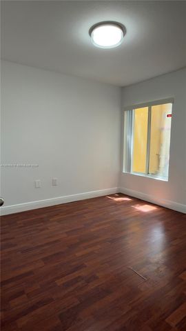 2445 NW 33rd St 1404, Oakland Park, FL 33309