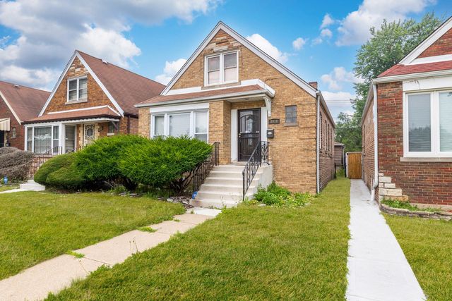 8918 S Merrill Avenue, Chicago, IL 60617